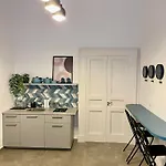 Bausan Avenue 4* Νάπολη