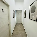 Bausan Avenue Νάπολη